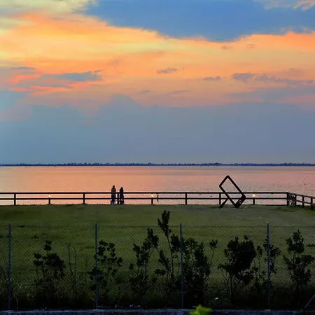 Lignano With Balcony アパート