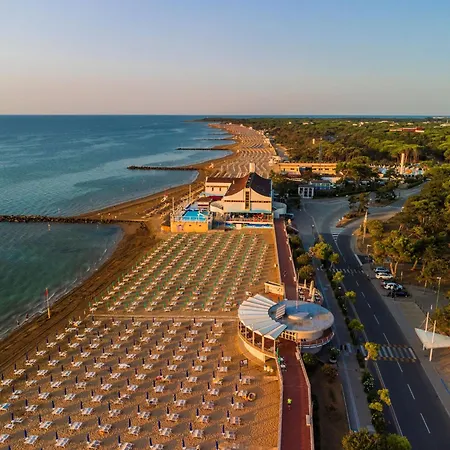 Lignano With Balcony アパート リニャーノ・サッビアドーロ